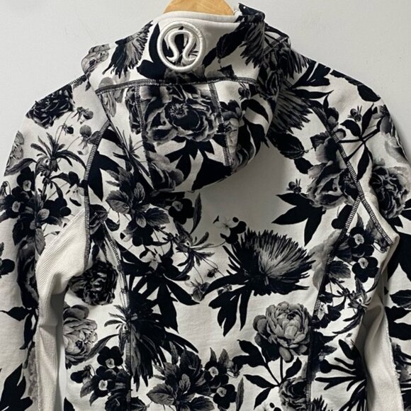 Lululemon Scuba Hoodie White & Black Size 8 with Thumbholes - Picture 6 of 9